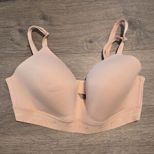 PINK Victoria's Secret NWT Wear Everywhere Wireless Bra